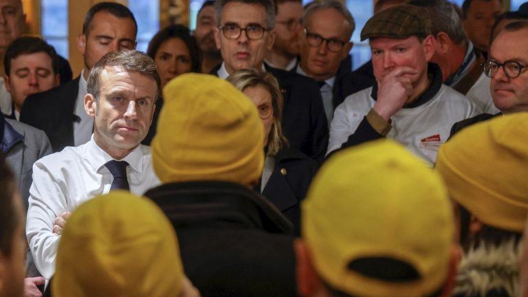 Fransa Cumhurbaşkanı Macron’un tarım fuarında protesto edilen resepsiyonu