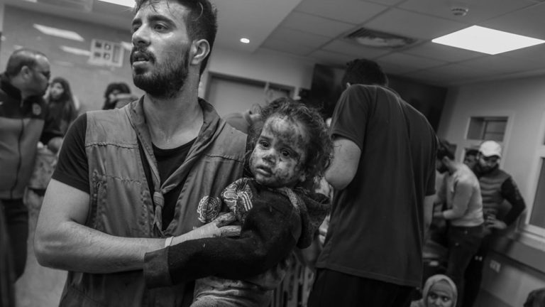 İran: İsrail'in sahra hastanesine saldırısı tam bir savaş suçudur