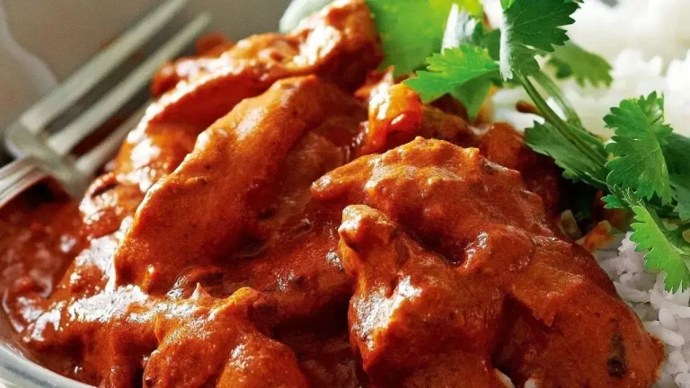 Murgh Makhani Nasıl Yapılır? Pratik Tarif ile Dünyaca Ünlü Lezzet!