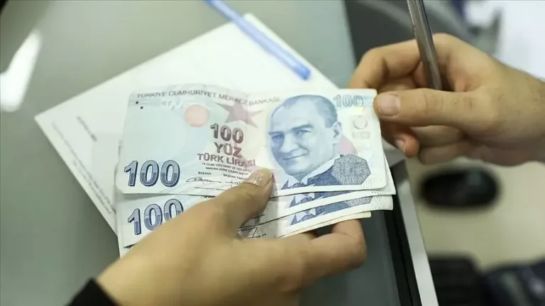 EYT fırsatını kıl payı kaçıran milyonlarca çalışan için sevindirici haber geldi; Masadaki kademeli reform planı resmen netlik kazandı