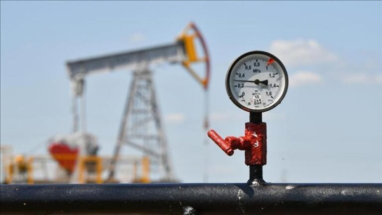 25 Mayıs Petrol Fiyatlarında Güncel Durum: Düşüşler ve Sebepler