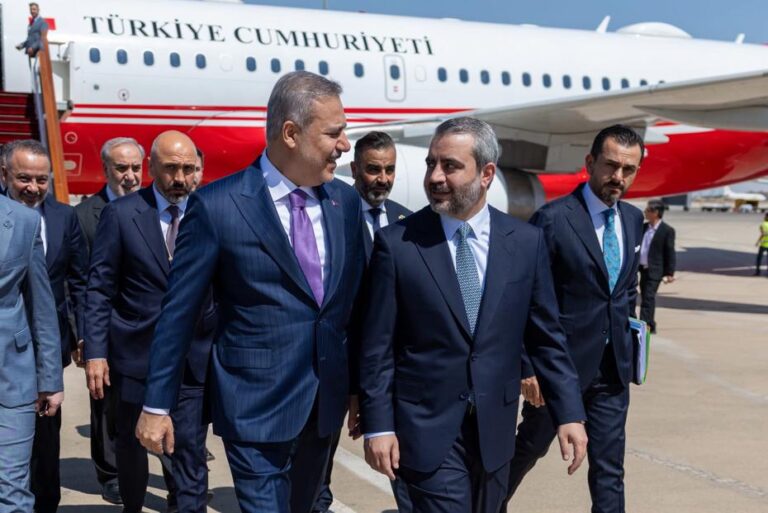 Dışişleri Bakanı Fidan’ın Suriye Ziyareti ve İlişkilerin Yeniden Gelişimi